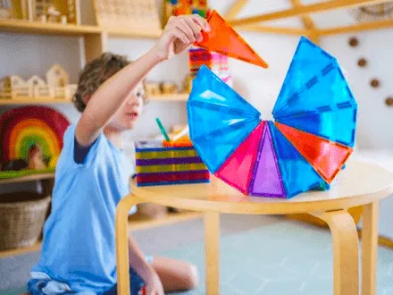 102 Piece Rainbow Creative Pack