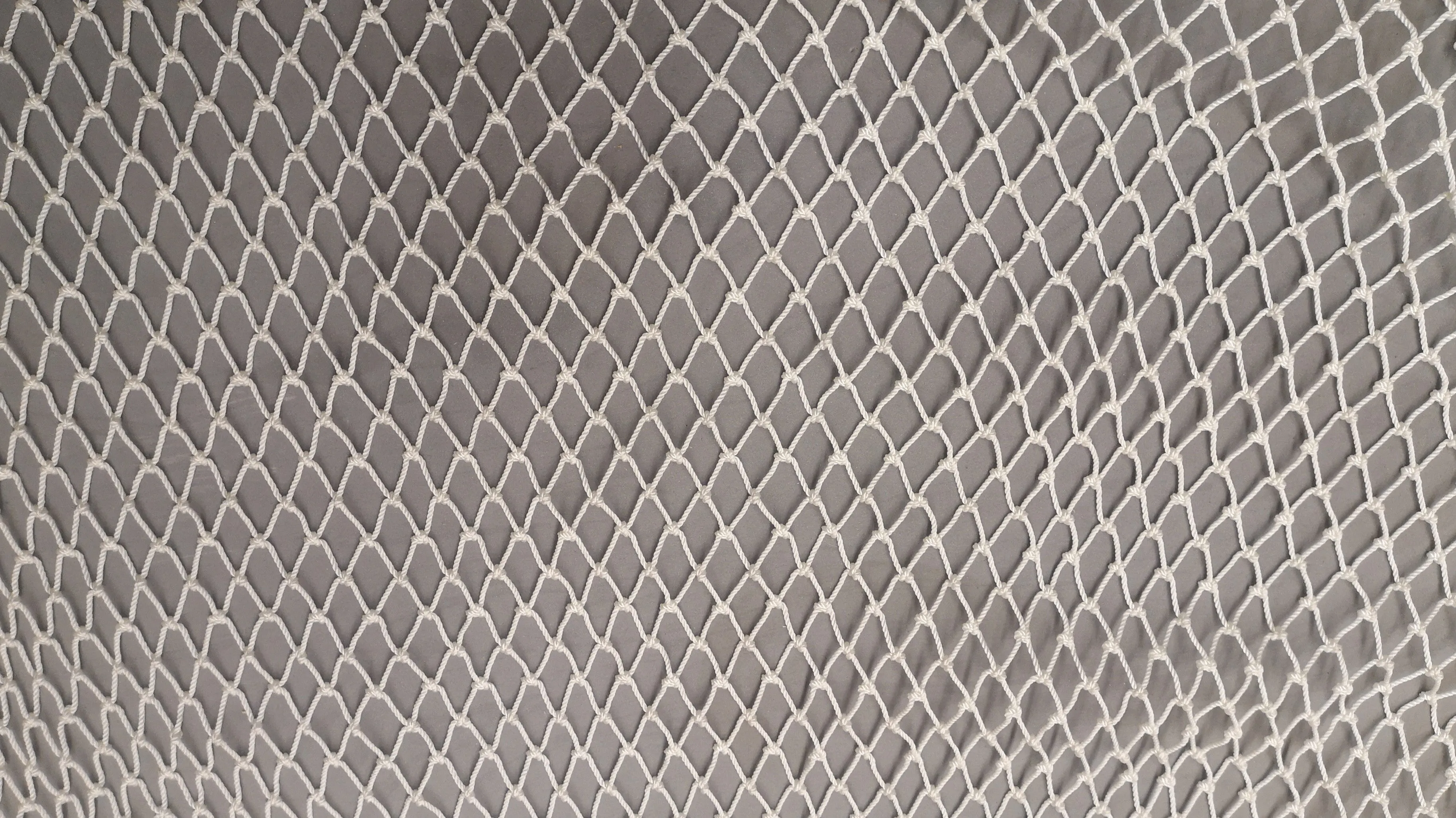 #21 x 1-3/8in x 72md White HD Acrylic Coat Web (sold by the foot)