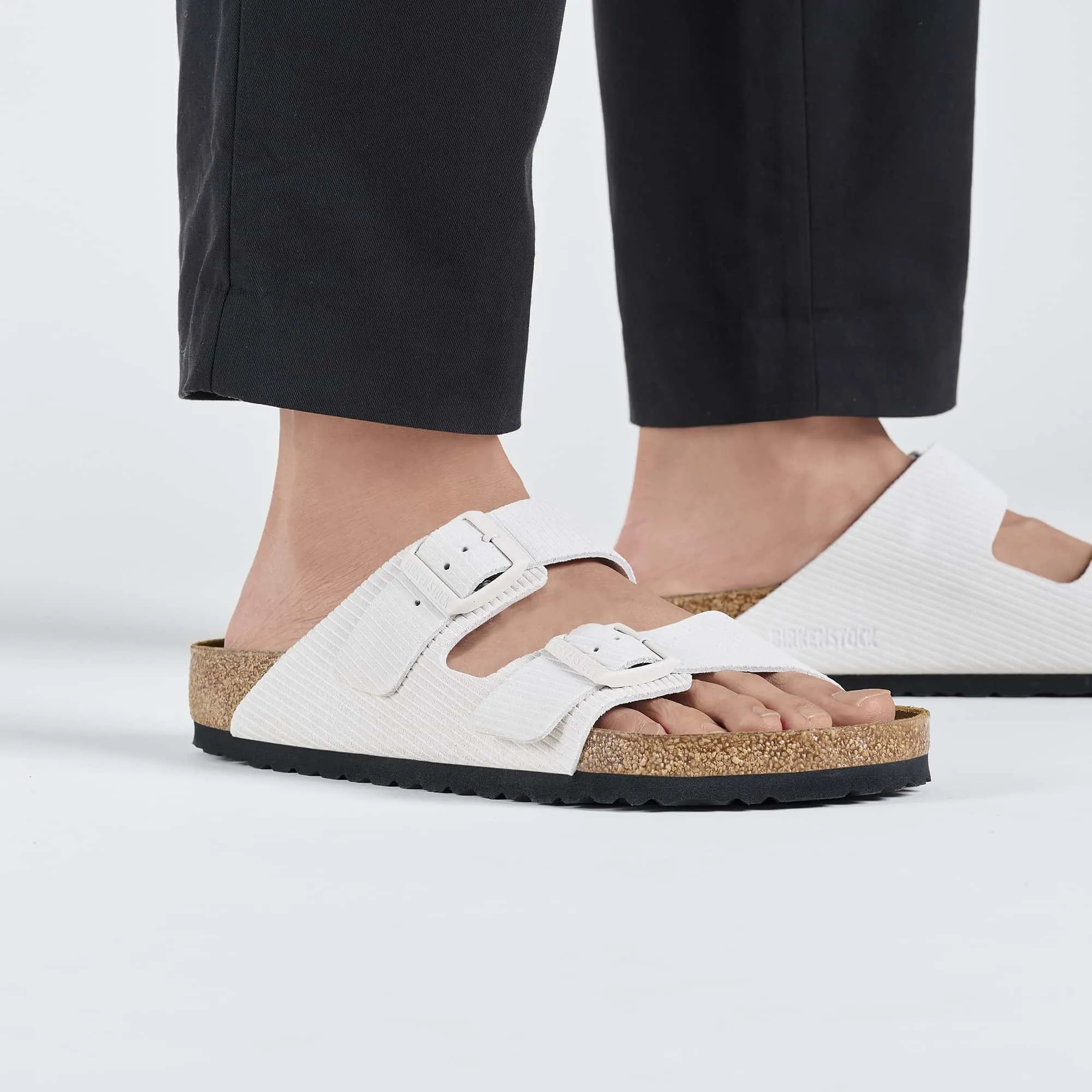 Arizona Suede Embossed