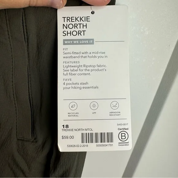 Athleta Trekkie North Shorts Women's Size 18 530626-02 Olive Green NWT Hiking