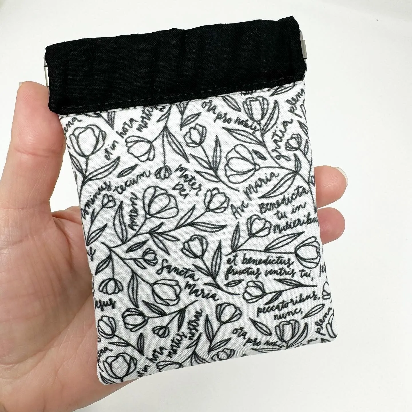 Ave Maria Squeeze Pouch