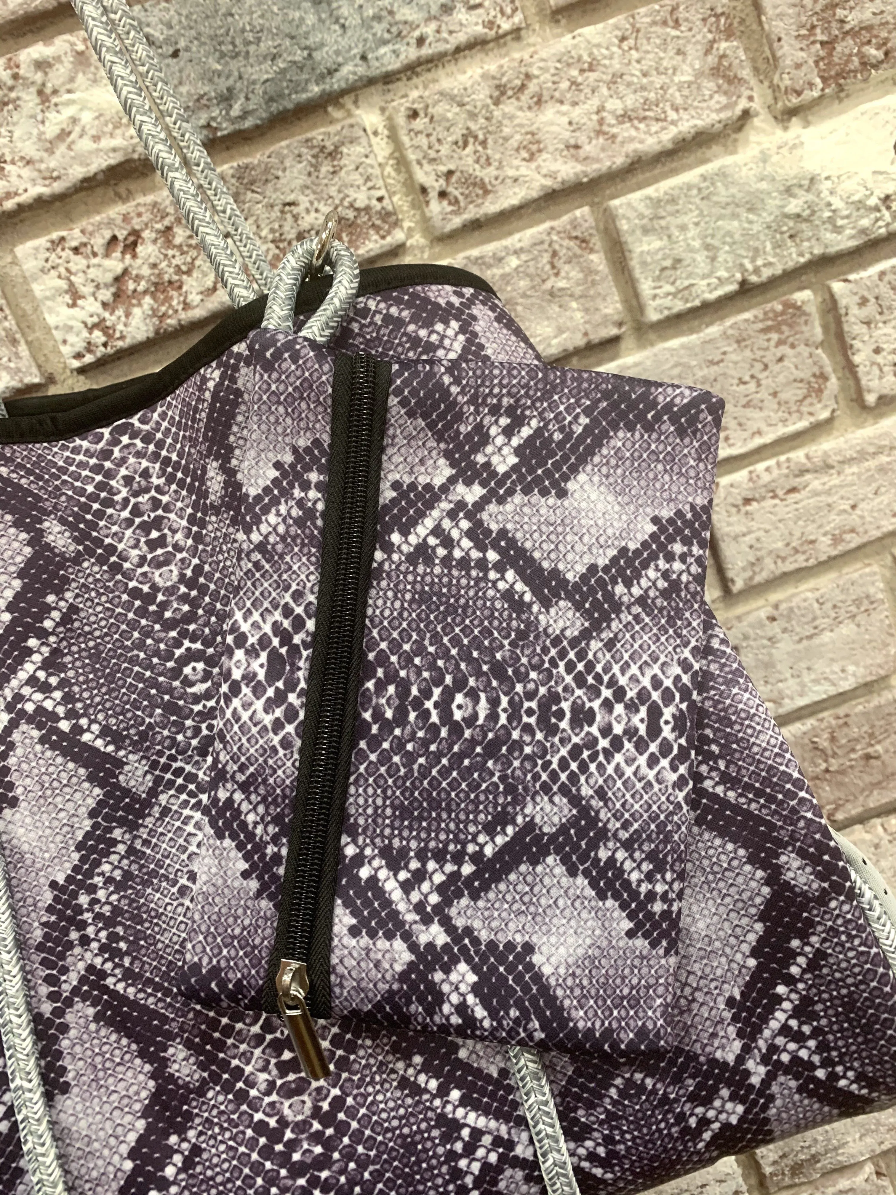 Brady Neoprene Tote