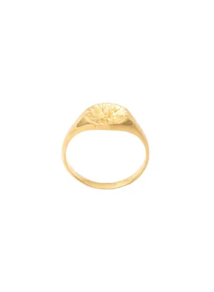 Carina Hardy - LP Signet Ring - Gold