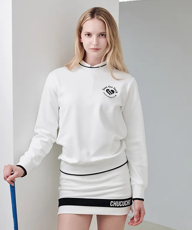CHUCUCHU Heart Point Crew Neck