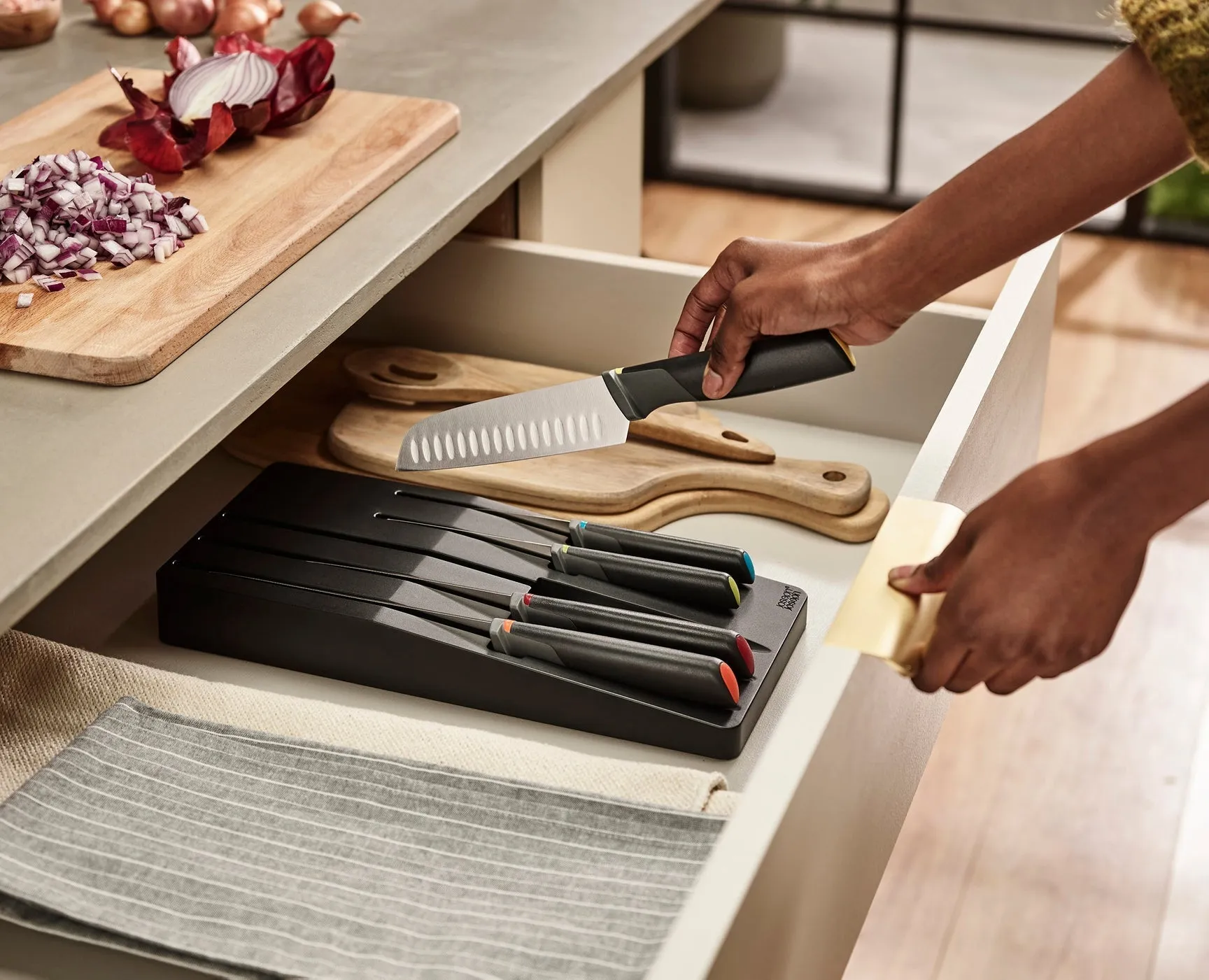Joseph Joseph 10-piece In-drawer Knife & Utensil Set