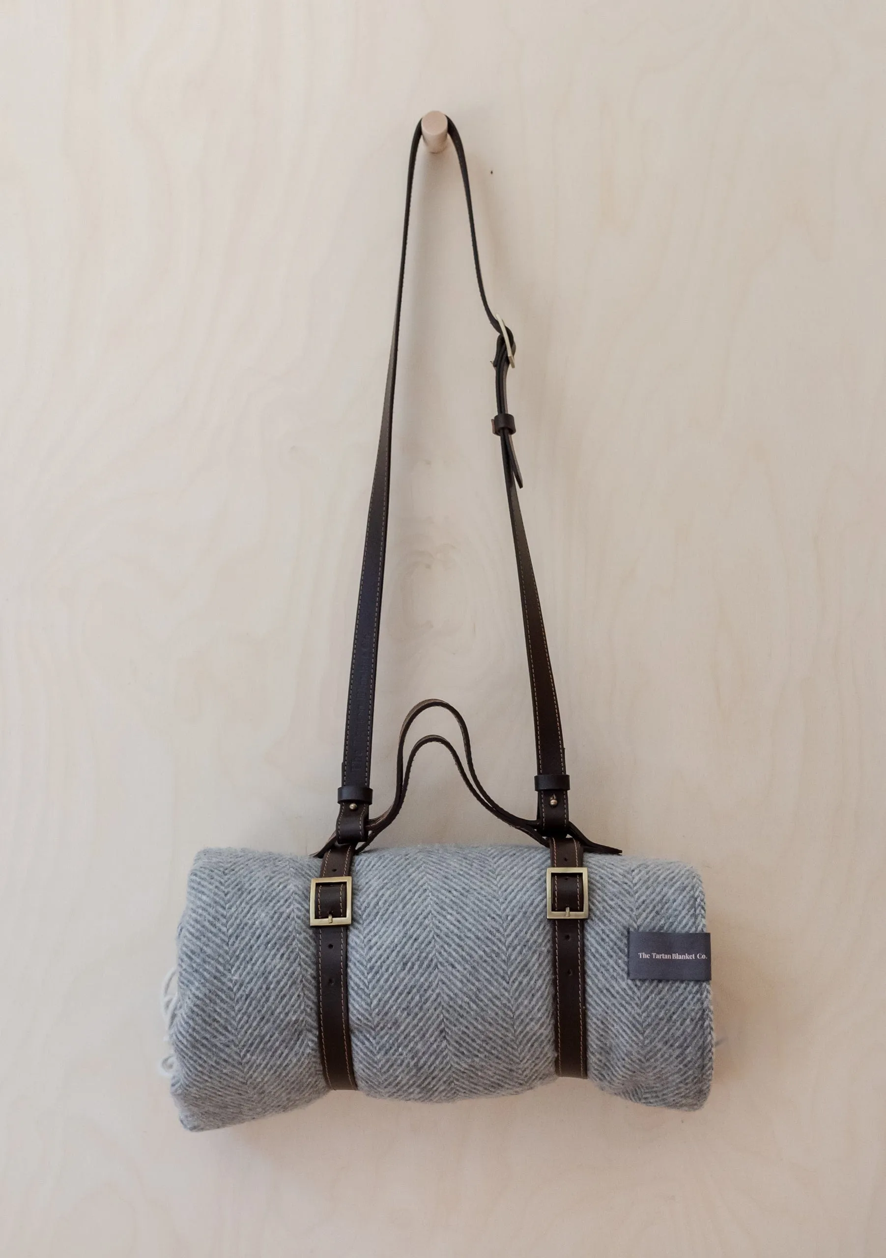Leather Picnic Carrier with Shoulder Strap