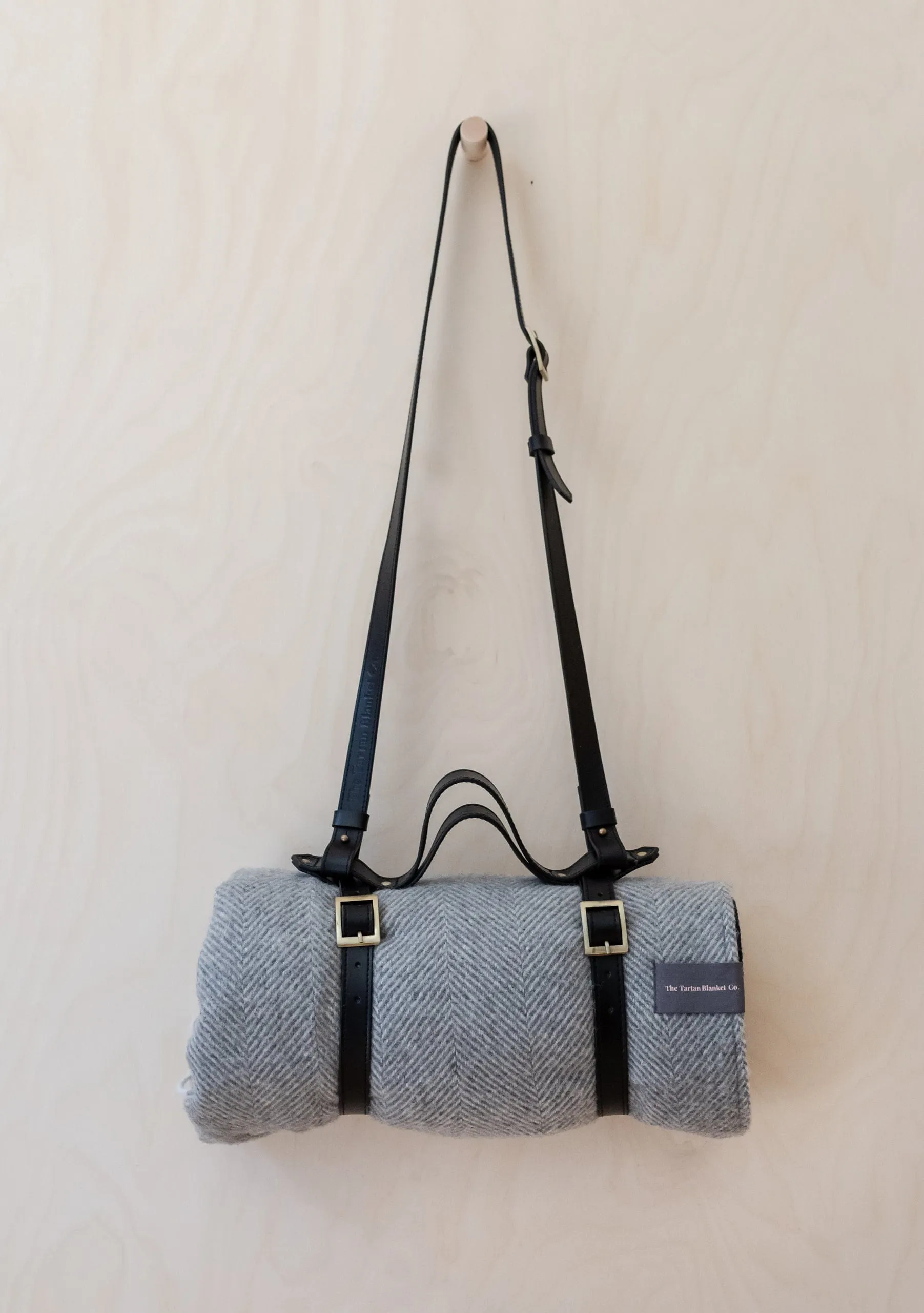 Leather Picnic Carrier with Shoulder Strap
