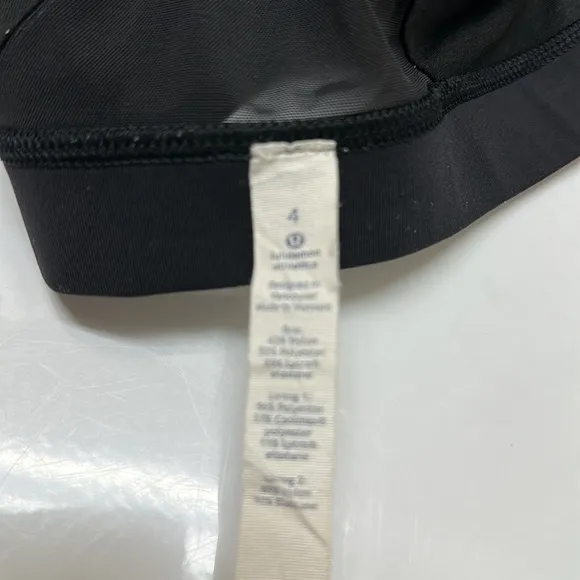 LIKE NEW! Lululemon Invigorate Bra Heathered Black/Black