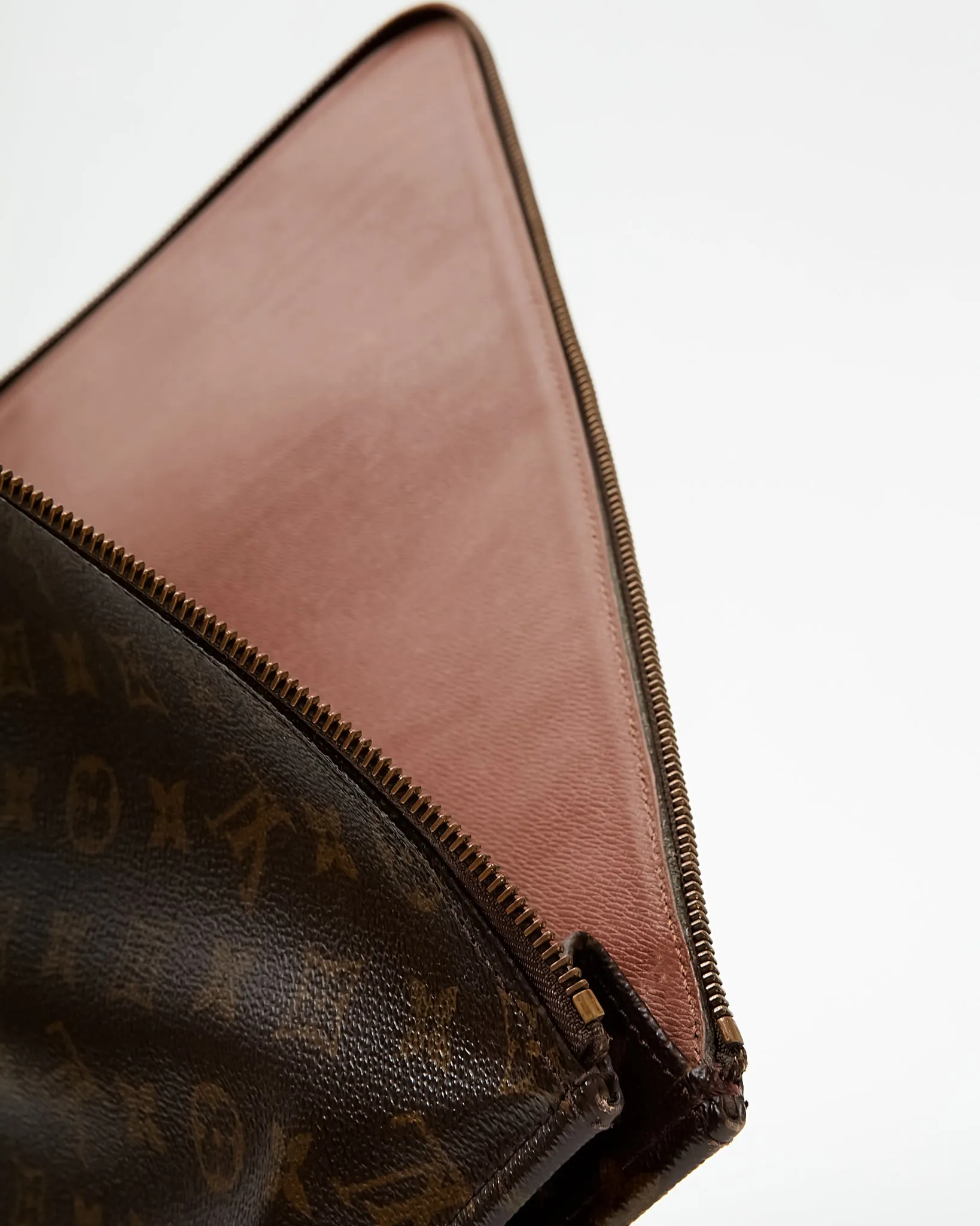 Louis Vuitton Monogram Canvas Poche Document