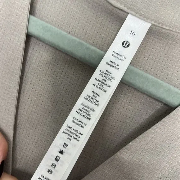Lululemon NWT WovenAir Button Front Dress Raw Linen size 10