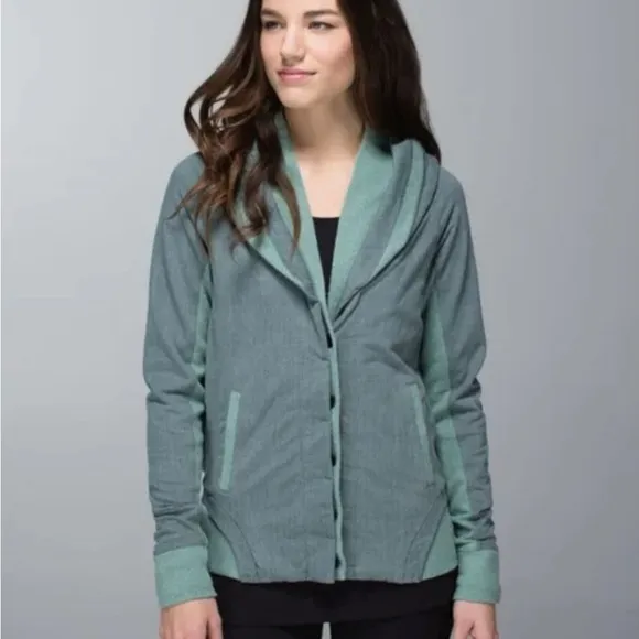 Lululemon To Class Athletic Activewear Jacket Size 6