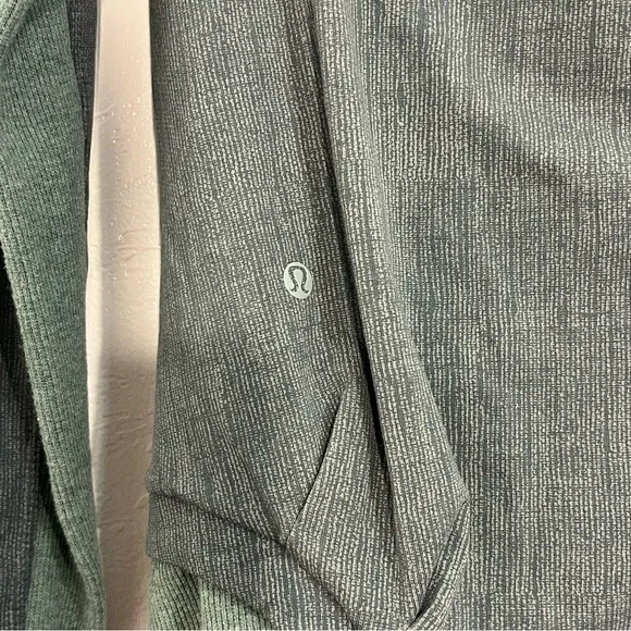 Lululemon To Class Athletic Activewear Jacket Size 6