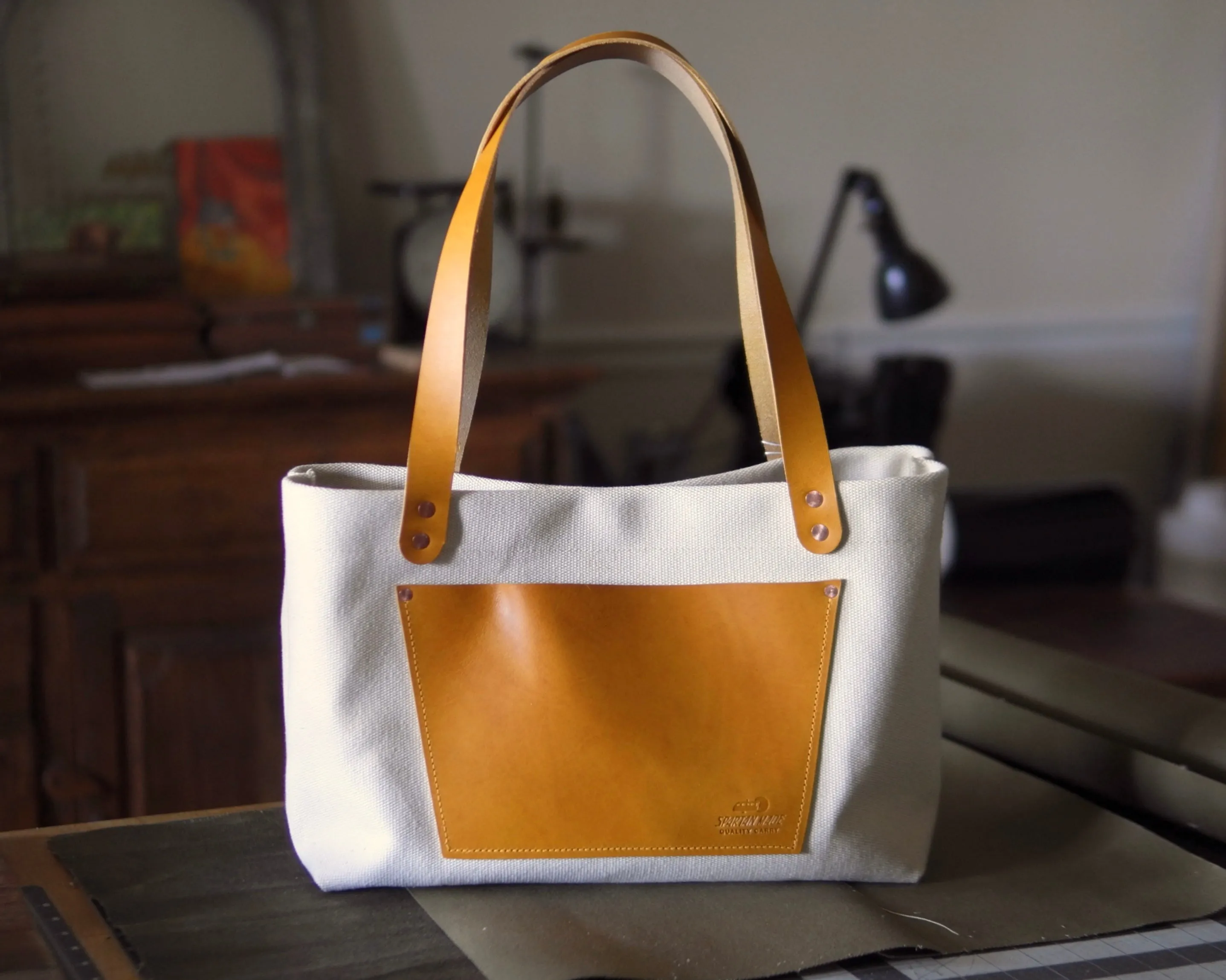 Market Tote in Goldenrod