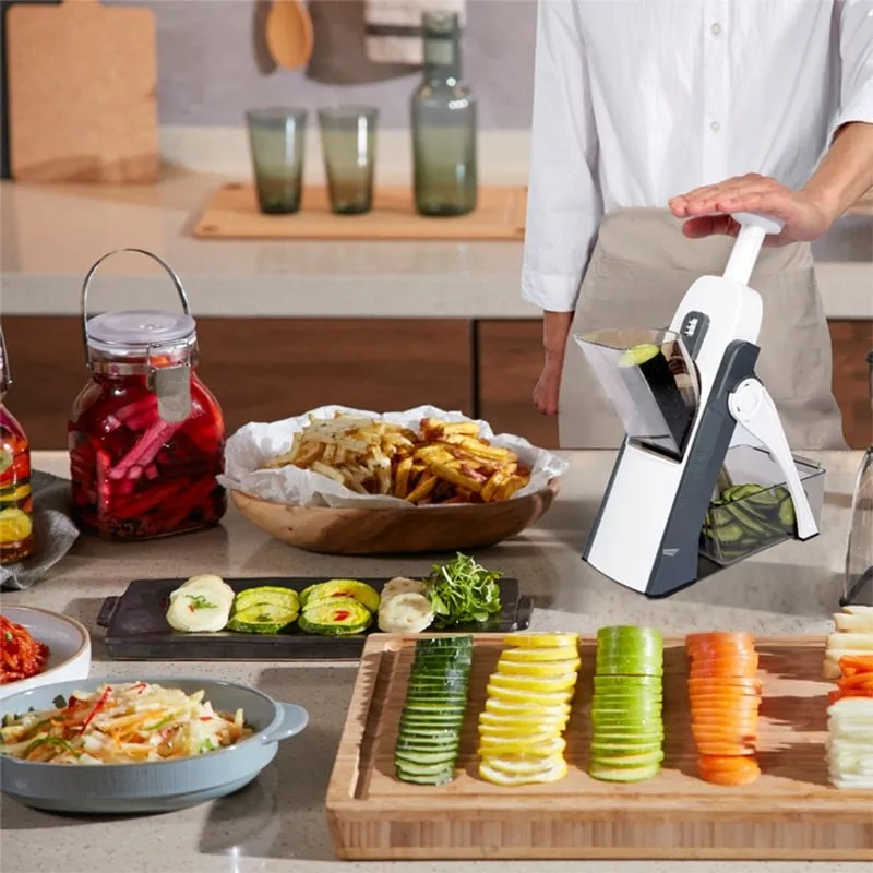 Multifunctional Safe Vegetable Slicer