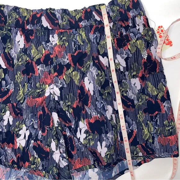NWT Free People Movement In the Wild Supernova Shorts