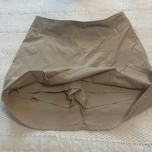 Patagonia skort khaki 10
