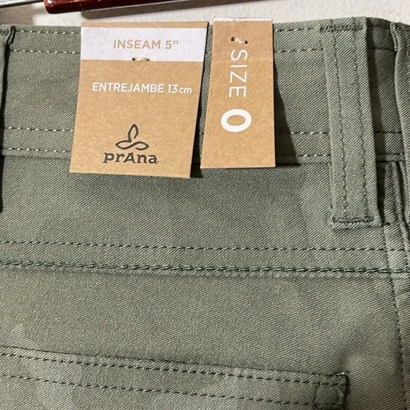 prAna Halle Shorts II 5&quot; Inseam in Sage Camo Sz. 0
