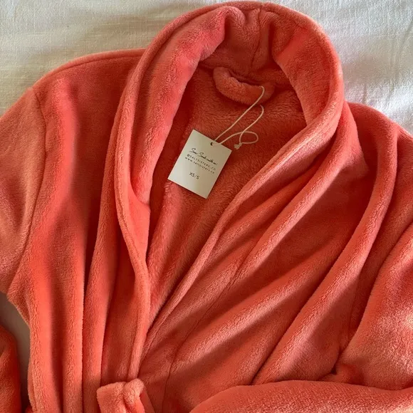 salt sisters co The Sunrise Seashell Robe