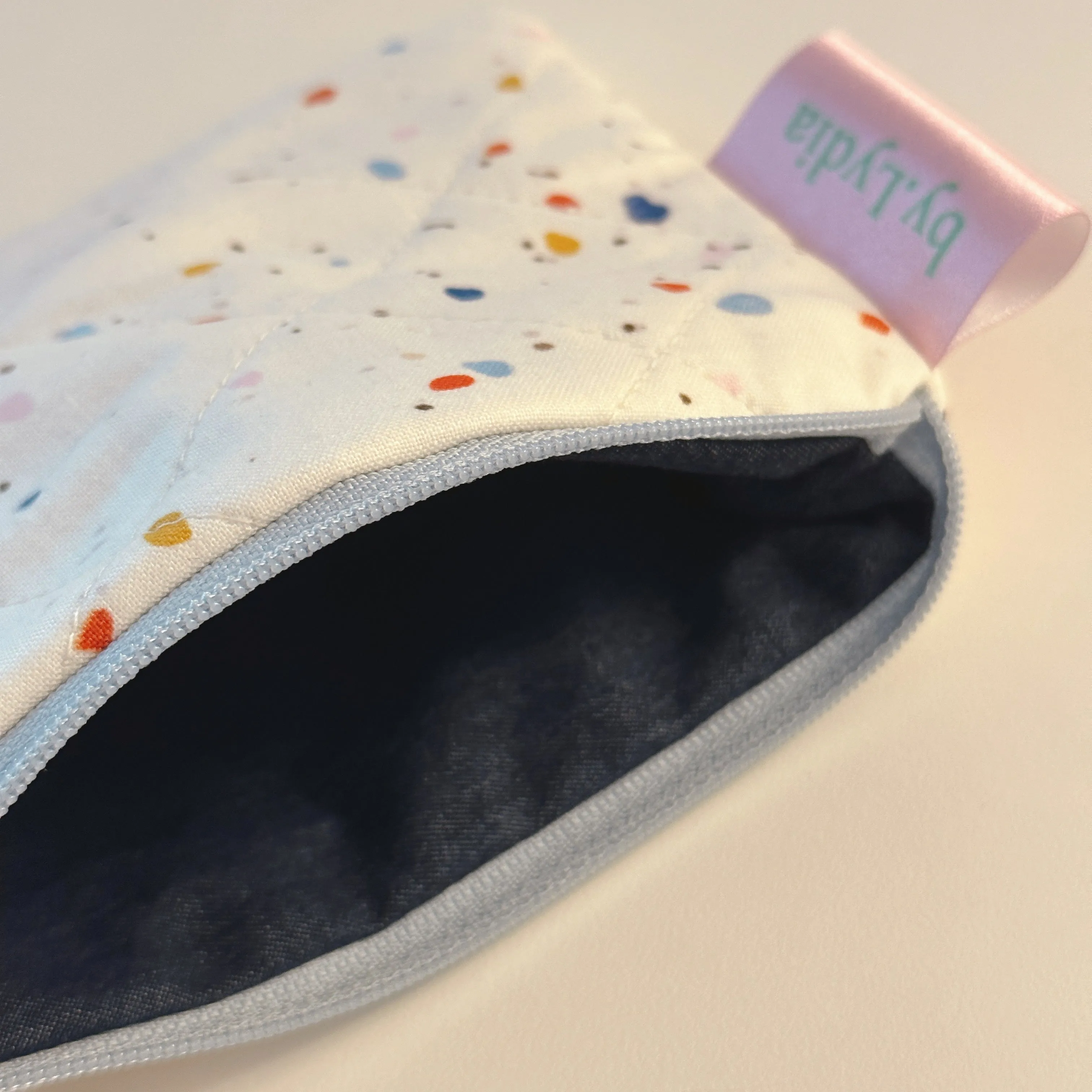 Small Flat Pouch - Ivory Paint