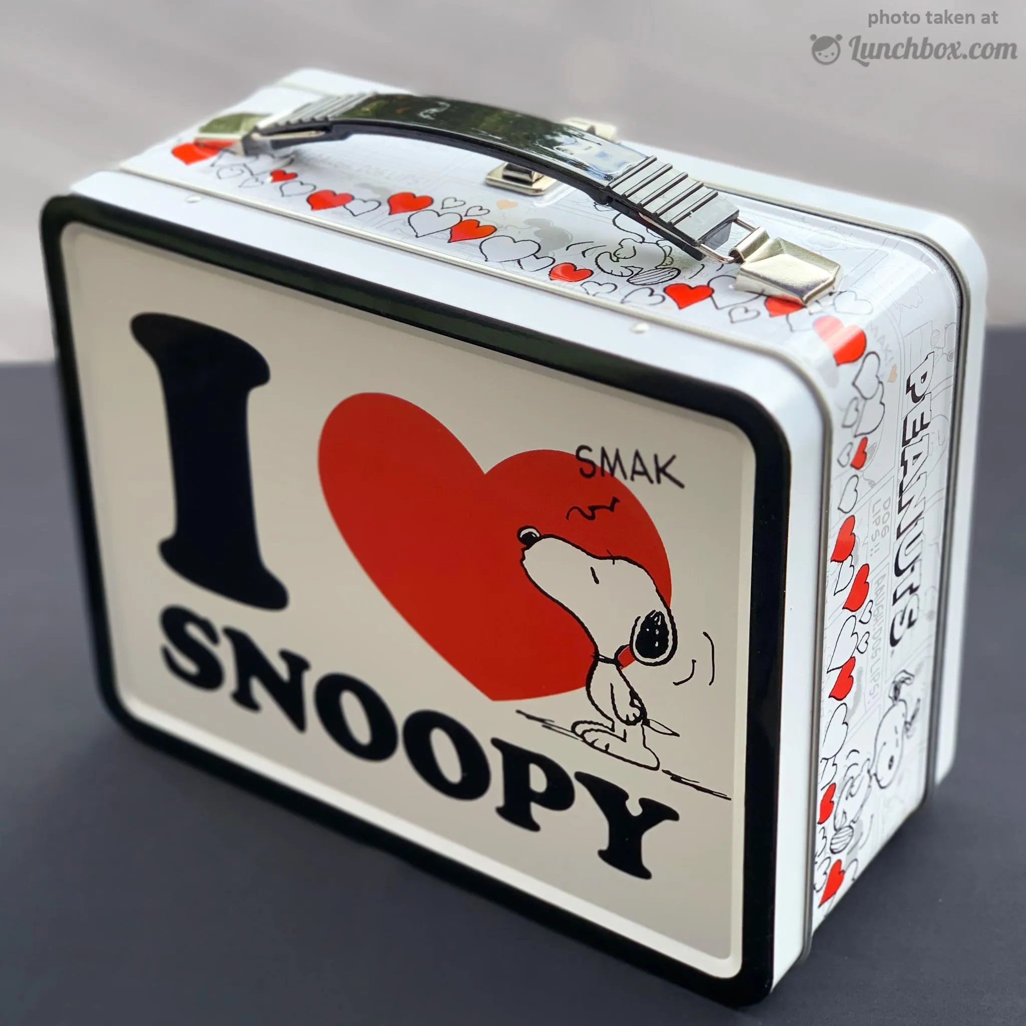 Snoopy Metal Lunchbox