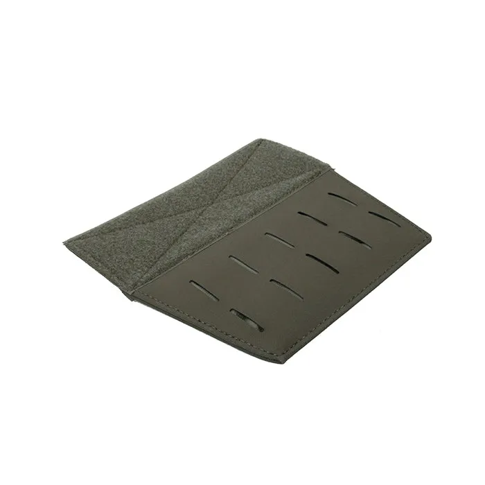 The Black Ships Horizontal Adapter TBS043