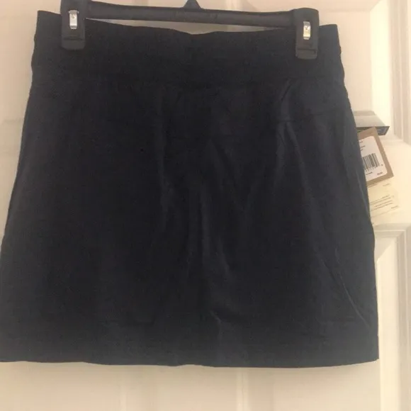 The North Face Athletic/Athleisure Skort, NWT!