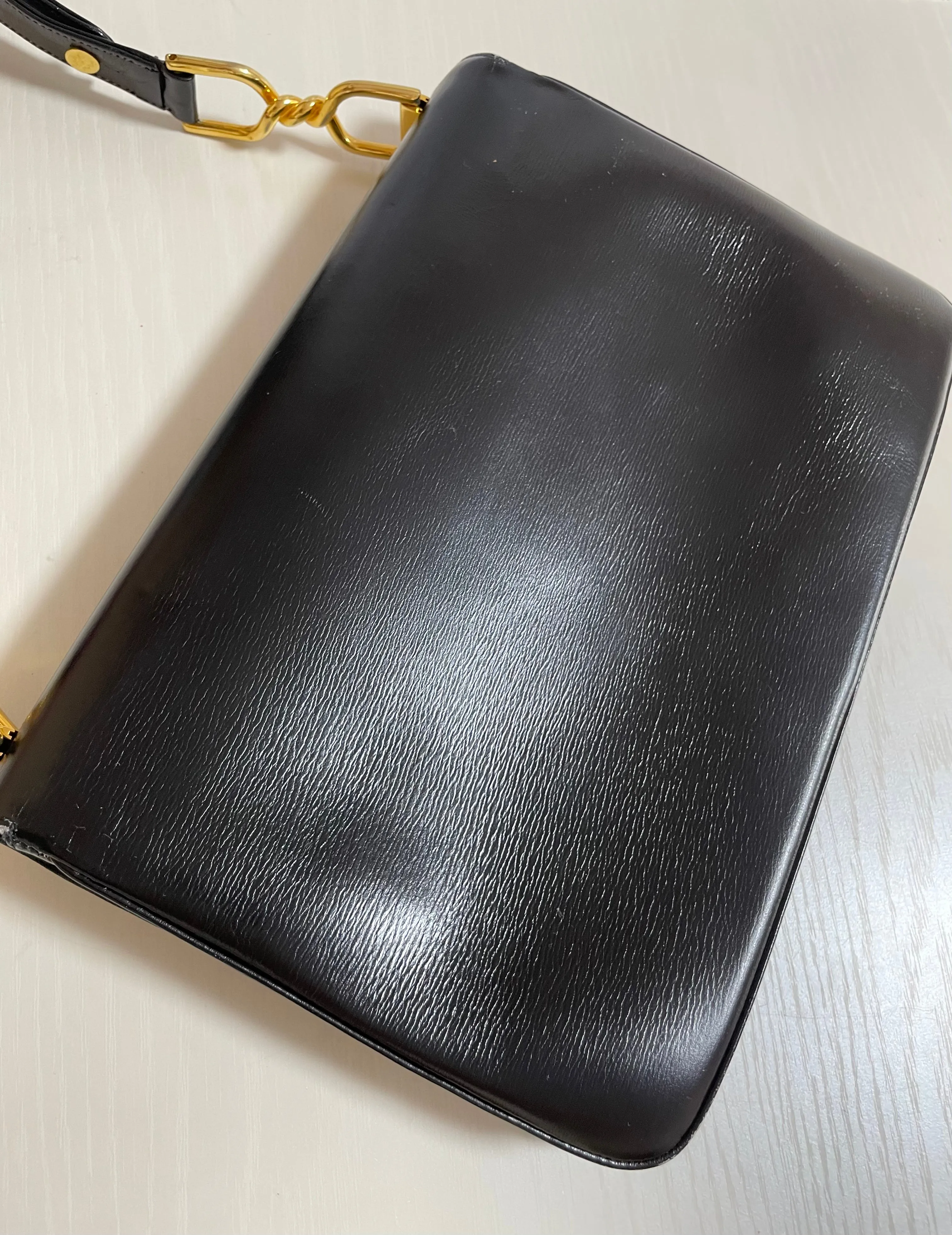 Vintage Lanvin black leather shoulder bag with logo motif. Classic masterpiece. 050320r11