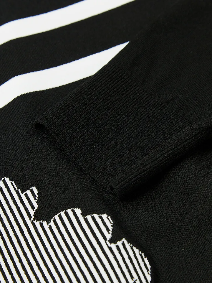 WideAngle: TO Flower Intarsia Round Neck Sweater L - Black