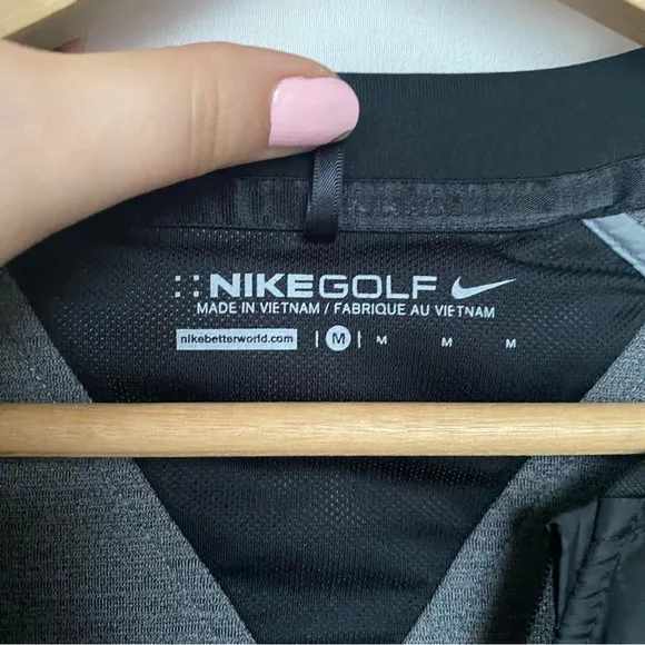 Women's Nike Golf Aeroloft Combo Jacket in Black Size Medium