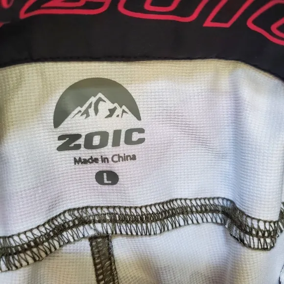 Zoic Womens L Navaeh Camo Shorts Essential Liner Adjustable Waist Biker Tech